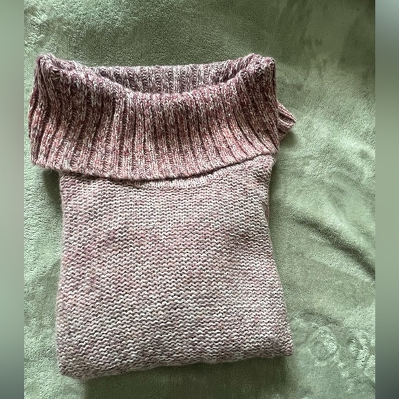 Turtle neck - Picture 4 of 6